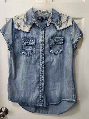 Boho Lace Yoke Denim Shirt Studded Pocket Top Size M Western Festival